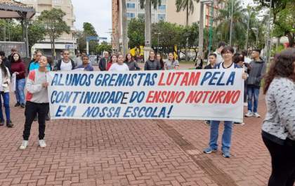 Após manifestação, Estado confirma continuidade de ensino noturno em escola de Araçatuba