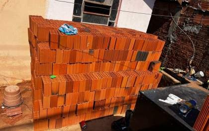 Homem é preso por receptação de 630 tijolos furtados em Paranaíba