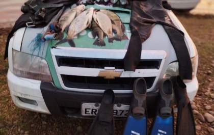 Mergulhadores são multados por praticar pesca em hidrelétrica
