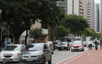 Bons motoristas podem usufruir descontos e benefícios; entenda