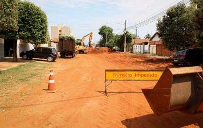 Obras de pavimentação e Drenagem no bairro Quinta da Lagoa está 67% concluída e continua avançando