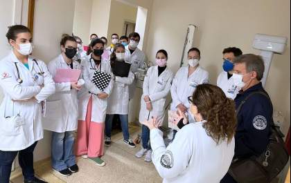 Santa Casa de Araçatuba assume vocação de formar novas gerações de médicos