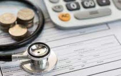 Dedução de despesas médicas e educacionais no Imposto de Renda não vai acabar, diz Guedes