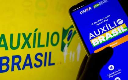 Auxílio Brasil: Caixa pede prazo maior para liberação do crédito consignado