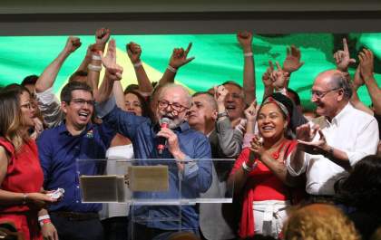 China, Rússia e países da América Latina felicitam Lula pela vitória