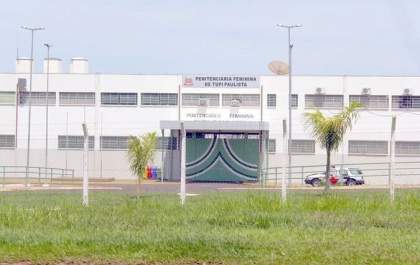 Agentes encontram celulares e drogas em Penitenciária Feminina de Tupi Paulista