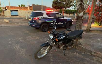 Homem agride companheira a golpes de mangueira&nbsp;