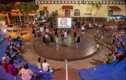 Hoje é dia de Happy Hours no Centro Cultural