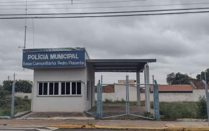 Inaugurada a toque de caixa, base comunitária no Ivoninha está abandonada