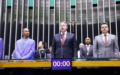 Lewis Hamilton recebe título de Cidadão Honorário Brasileiro