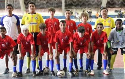Andradina goleia Jales e é campeã de futsal em Pereira Barreto