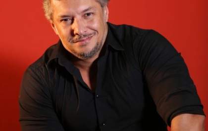 Jornalista Júlio Maria, biógrafo de Elis Regina, participa de bate-papo no Sesc Birigui