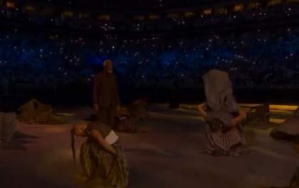 Cores, discursos e Morgan Freeman marcam abertura da Copa do Mundo