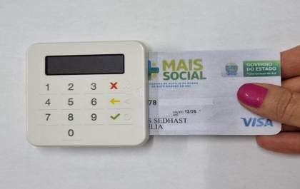 Uso indevido do cartão do Mais Social pode suspender beneficiário do programa
