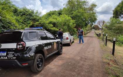 Carro furtado em Araçatuba é encontrado em Aracanguá
