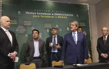Representação do PL quer invalidar votos de alguns modelos de urnas nas eleições presidenciais&nbsp;