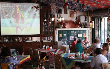 Movimento em bares e restaurantes deve crescer 30% na Copa