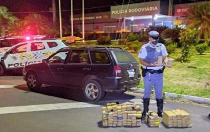 Polícia apreende quase 80 quilos de maconha em carro na Rondon