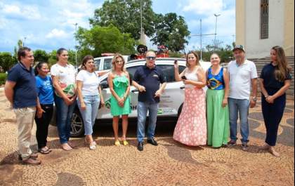 Conselho da Pessoa Idosa recebe carro do Governo de Andradina