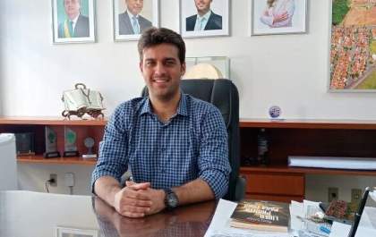 Caique Rossi é eleito presidente do Consórcio Intermunicipal da Microrregião de Penápolis