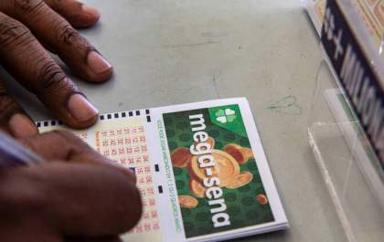 Apostas na Mega-Sena concorrem ao prêmio da Virada
