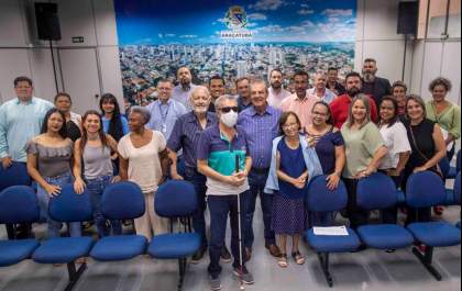 Prefeitura dá posse a membros do Conselho de Transportes de Passageiros