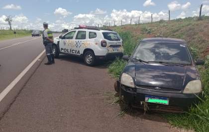 Polícia prende casal e recupera carro roubado de motorista por aplicativo&nbsp;