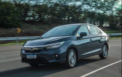 Honda une beleza e economia na linha City Sedan