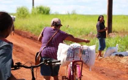 Governo inicia entregas de primeiras cestas alimentares do ano aos indígenas de MS