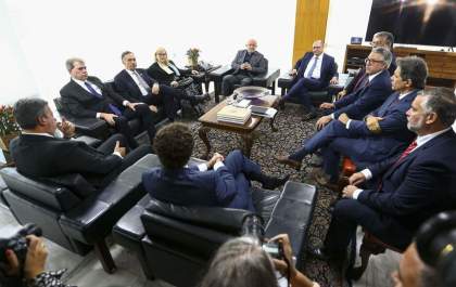 Em nota, presidentes dos Três Poderes chamam atos de 'golpistas'