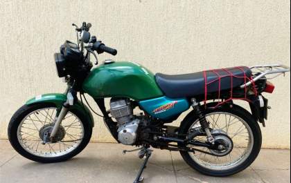 Jovem é detido por crime de receptação de moto