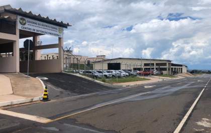 Mais de 20 pessoas da região estão presas em Brasília e são ouvidas por advogados de Birigui