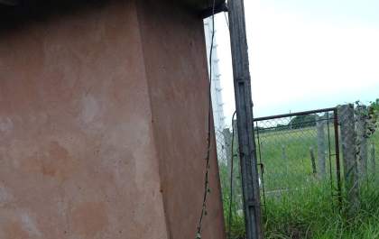 Mulher é pega roubando energia da prefeitura de Anaurilândia (MS)