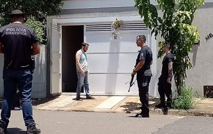 Reconstituição de duplo homicídio no Primavera ajuda a polícia esclarecer dúvidas