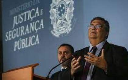 Governo exonera 26 dos 27 chefes regionais da PRF e troca comando da PF em 18 estados