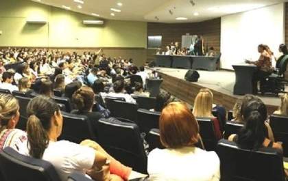 Comissão da assistência social retoma em fevereiro encontros mensais com os 79 municípios