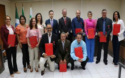 Servidores de Brasilândia recebem medalha de Bons Serviços Judiciários