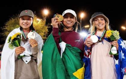 Rayssa Leal, a Fadinha, é campeã mundial de skate street
