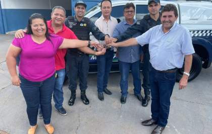 Polícia Militar de Inocência recebe nova viatura