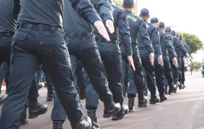 PM reforça policiamento no Carnaval e faz ação para proteger as mulheres