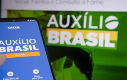 Começa o pagamento dos auxílios Brasil e Gás para 21,8 milhões