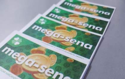 Mega-Sena acumula e próximo sorteio pode pagar prêmio de R$ 53 milhões
