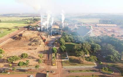 Usina de Guararapes recebe certificado por prática sustentável
