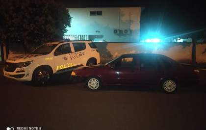 Indivíduo é preso ao tentar furtar veículo