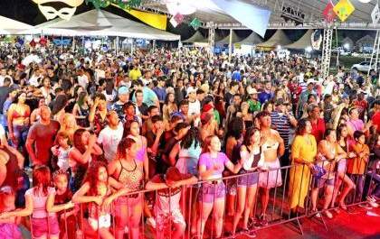 CarnaTrês reuniu mais de 20 mil pessoas em quatro dias de festa