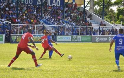 Três jogos marcam domingo de primeira rodada do retorno do Estadual de futebol