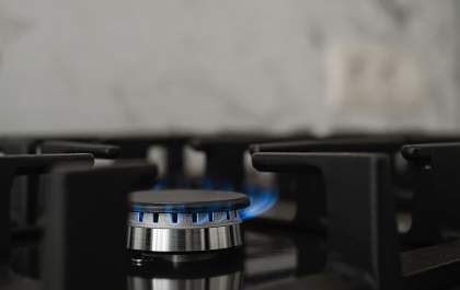 Procon divulga pesquisa de preços do gás de cozinha e água mineral em Três Lagoas