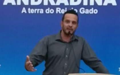 Fabrício Mazotti faz duras críticas a gestão de Mário Celso após eutanásia em cavalo vítima de maus tratos