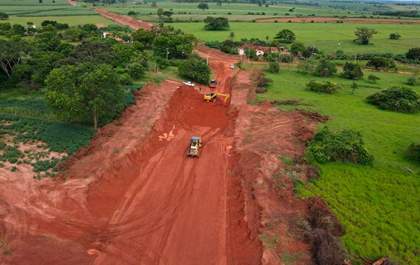 Estradas rurais de Birigui recebem investimento de R$ 882 mil