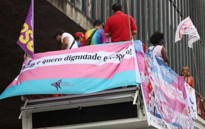 Acordo garante retificação de nomes de trans e travestis em documentos